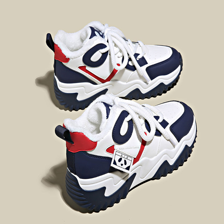 Dame Chunky Sneakers i moderne design med slidstærkt overmateriale og skridsikker sål Stilla