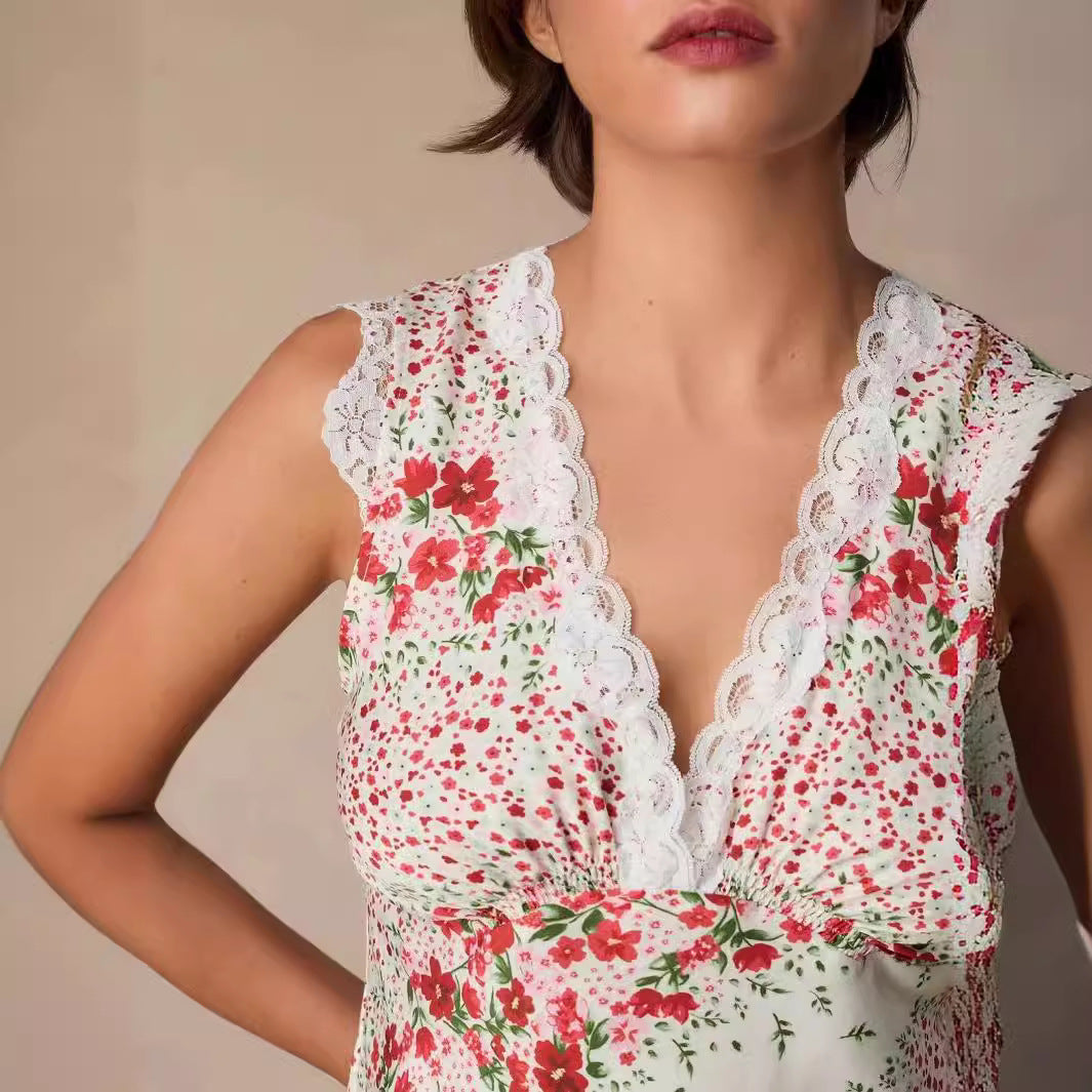 Damebluse med romantiske spids- og blomsterdesigns Stilla