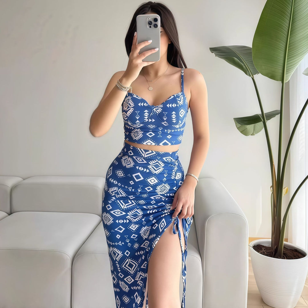 Dame sæt bestående af crop-top og knælang nederdel med rynker Skovae