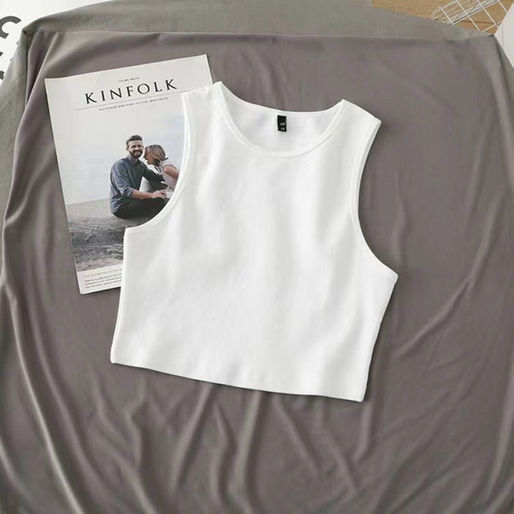 Dame crop top lavet af åndbart materiale med en figursyet pasform