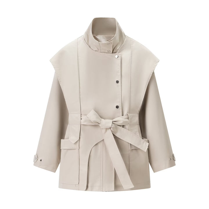 Kvinders fashionable trench coat jakke med høj krave og praktiske lommer Stilla