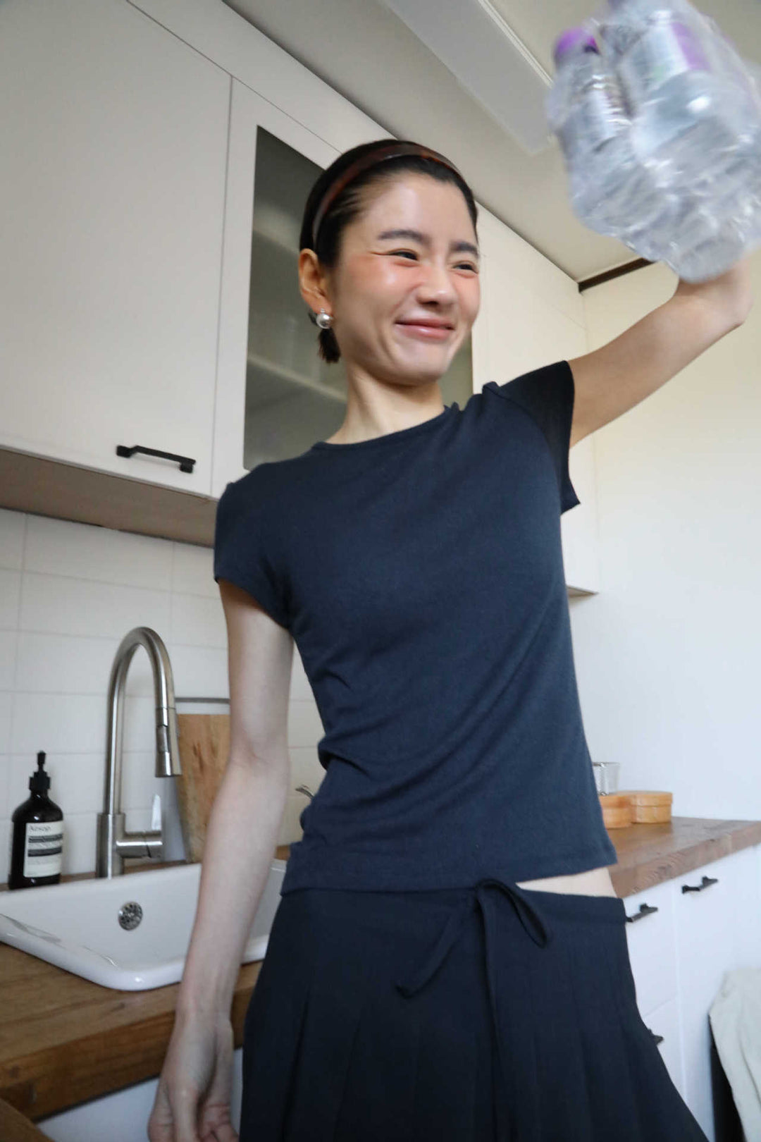 Dame tætsiddende kortærmet T-shirt i åndbart bomuldsblanding Stilla