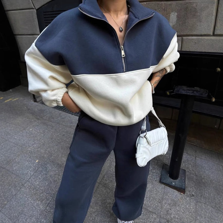 Kvinders fleece sweatshirt med høj krave og praktiske sidelommer Skovae