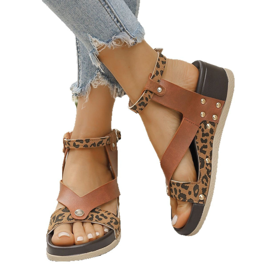 Dame mode sandaler med leopardprint og justerbare stropper Stilla