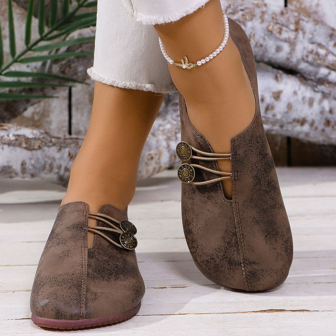 Dame loafers med mode slip-design og dekorative knapdetaljer Stilla