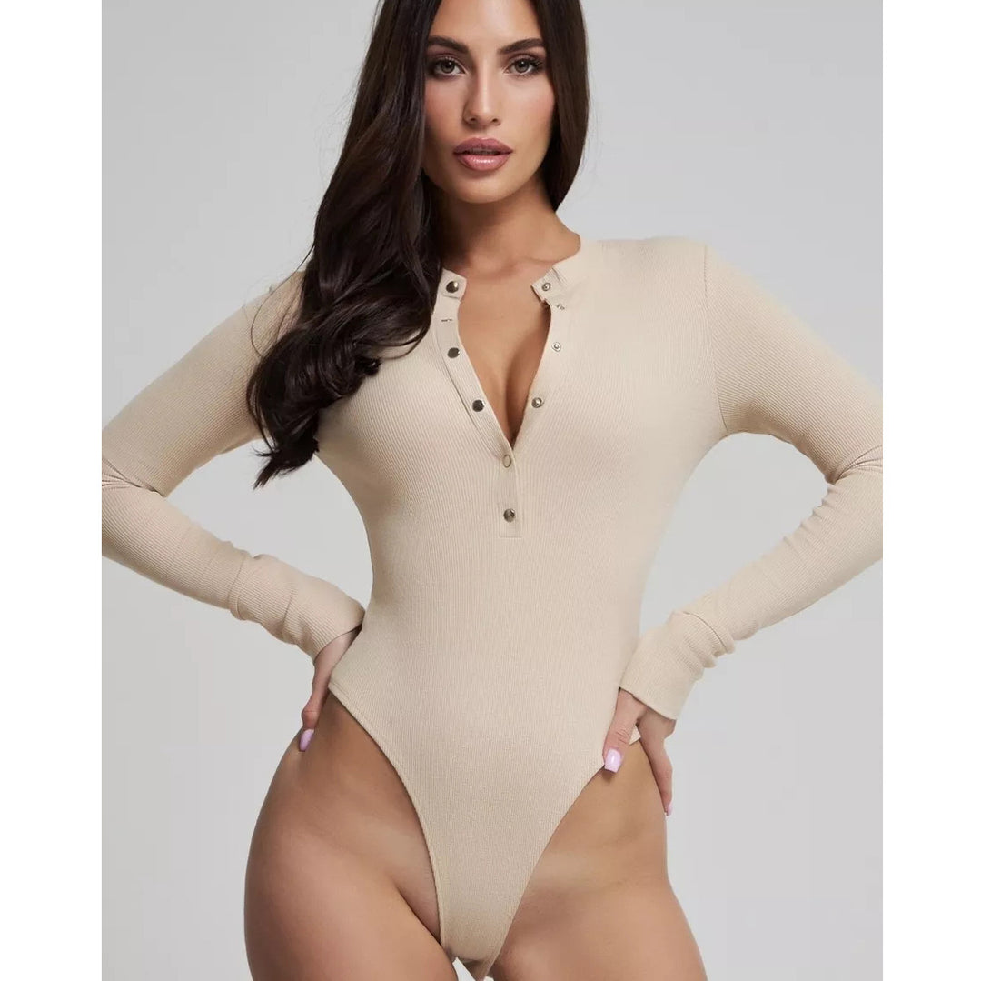 Dame langærmet bodysuit med knapdetaljer og dyb udskæring Stilla