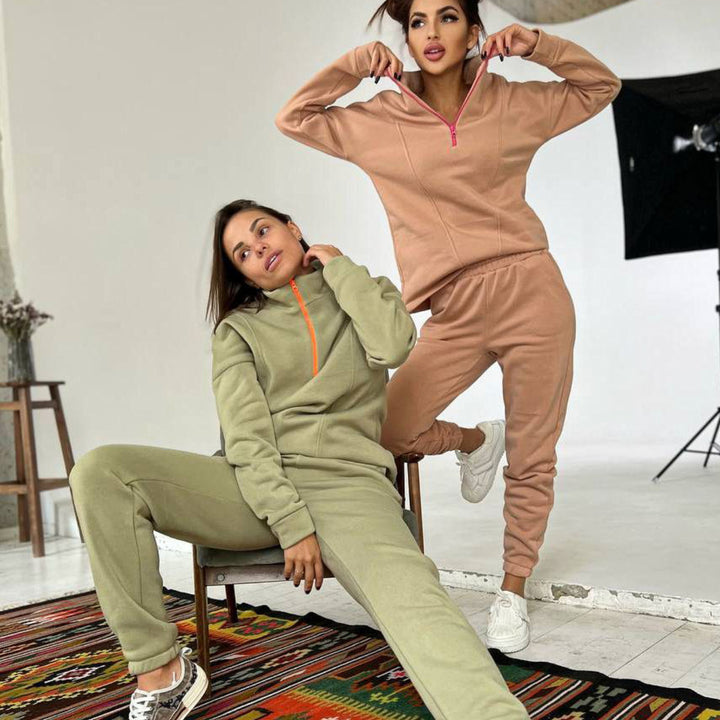 Dame sporty fleece loungewear sæt med praktisk lynlås Skovae
