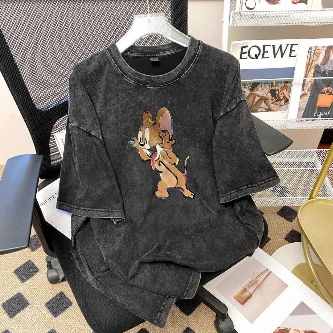Dame T-shirt med trendy cartoon-motiv og afslappet oversized-snit Stilla