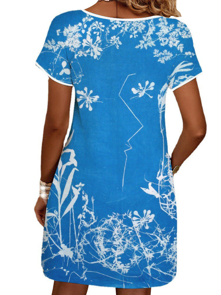 Dame sommerligt T-shirt-kjole med blomsterprint Skovae