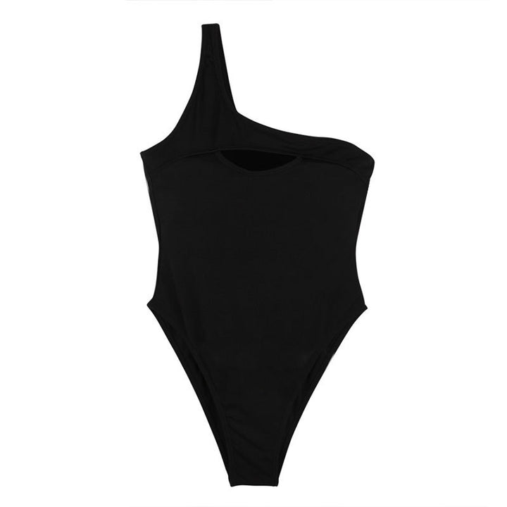 Dame asymmetrisk en-piece badedragt med fashionabel cut-out Stilla