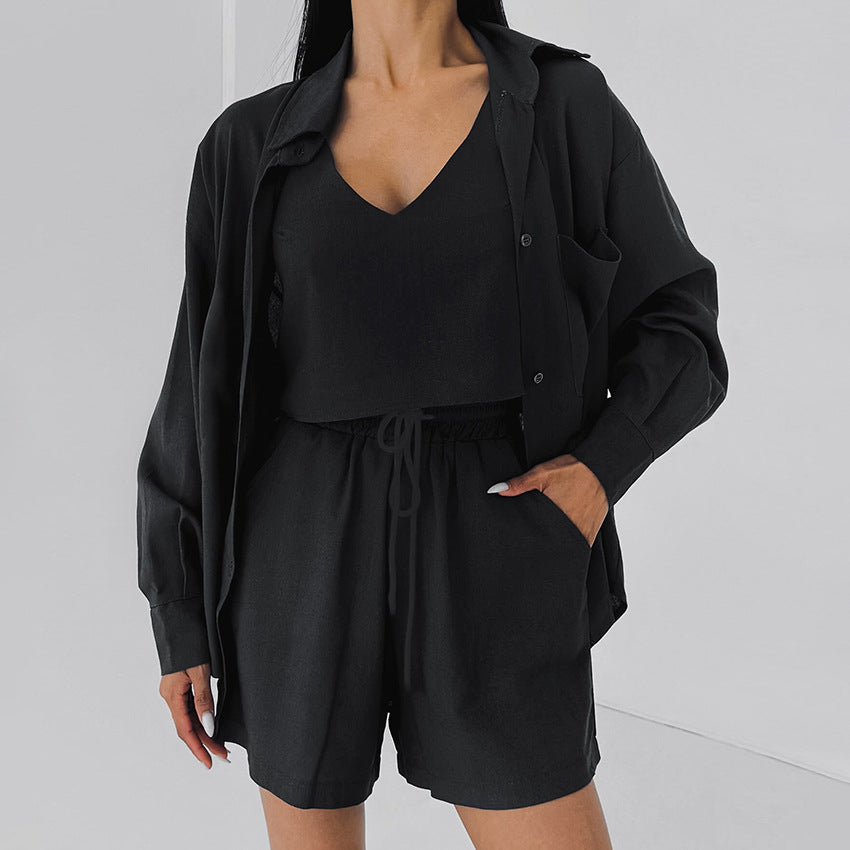 Dame afslappet sæt bestående af cropped top og shorts med praktisk snøre Stilla