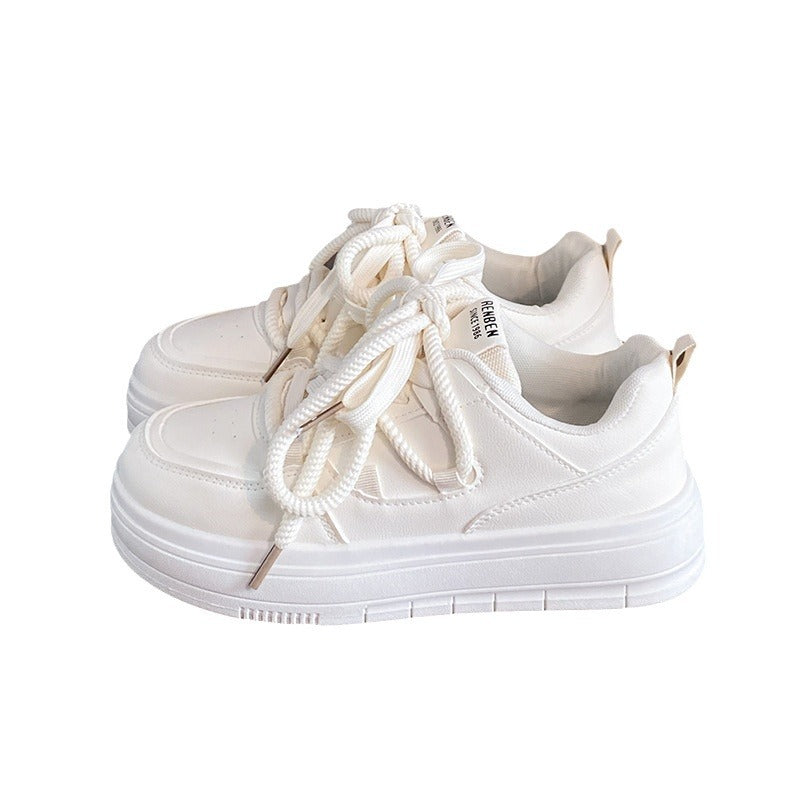 Dame Chunky Sneakers med innovativ snørebinding og dämpende sål Stilla