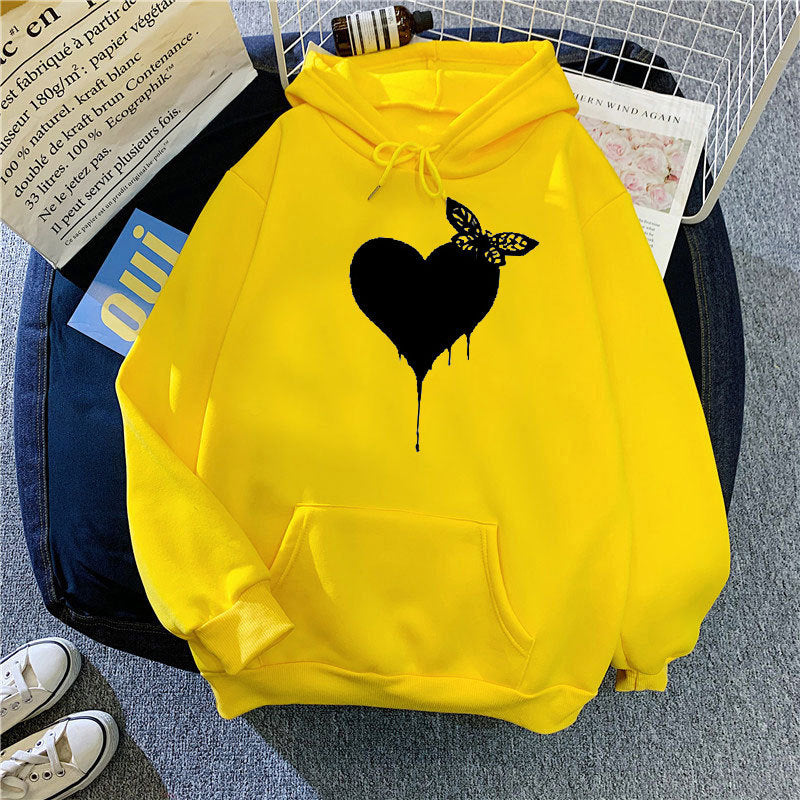 Kvinders hoodie med kreativ hjerte design Skovae