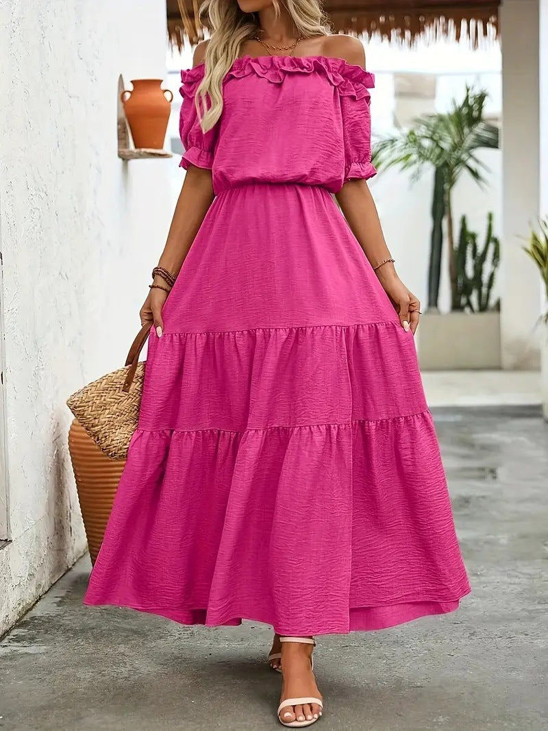 Dame Off-Shoulder Maxikjole med Rynkedetaljer og Feminint Volant Stilla