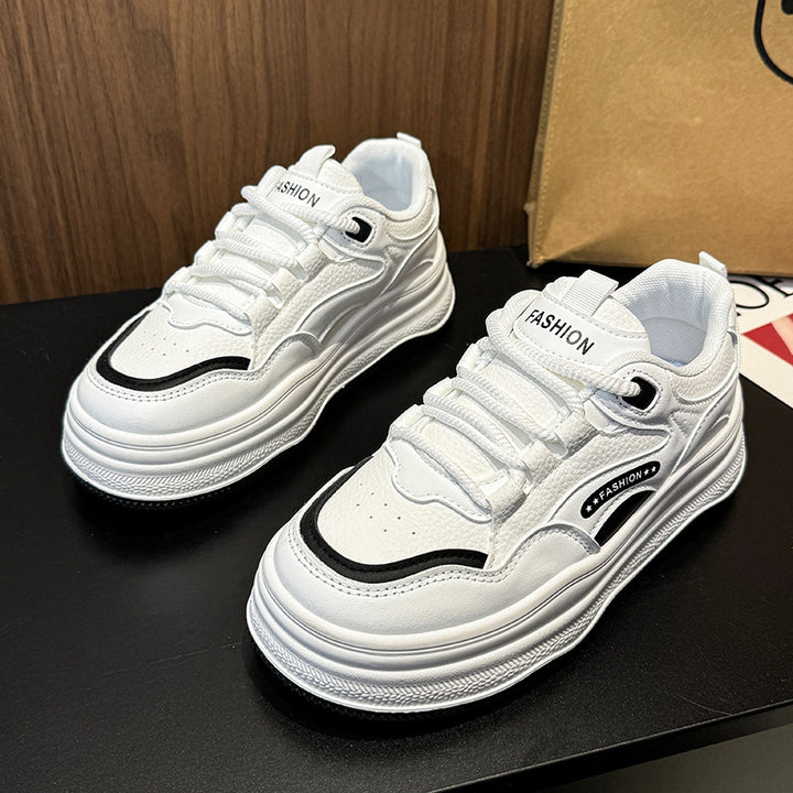 Dame sneakers i sporty design med dæmpende sål og åndbar overfladestruktur Stilla