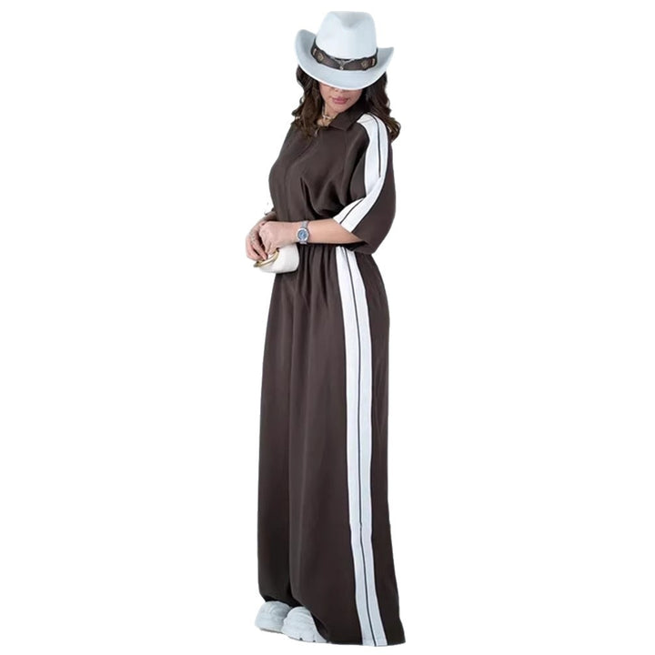 Kvinders lang jumpsuit med talje og kontraststriber