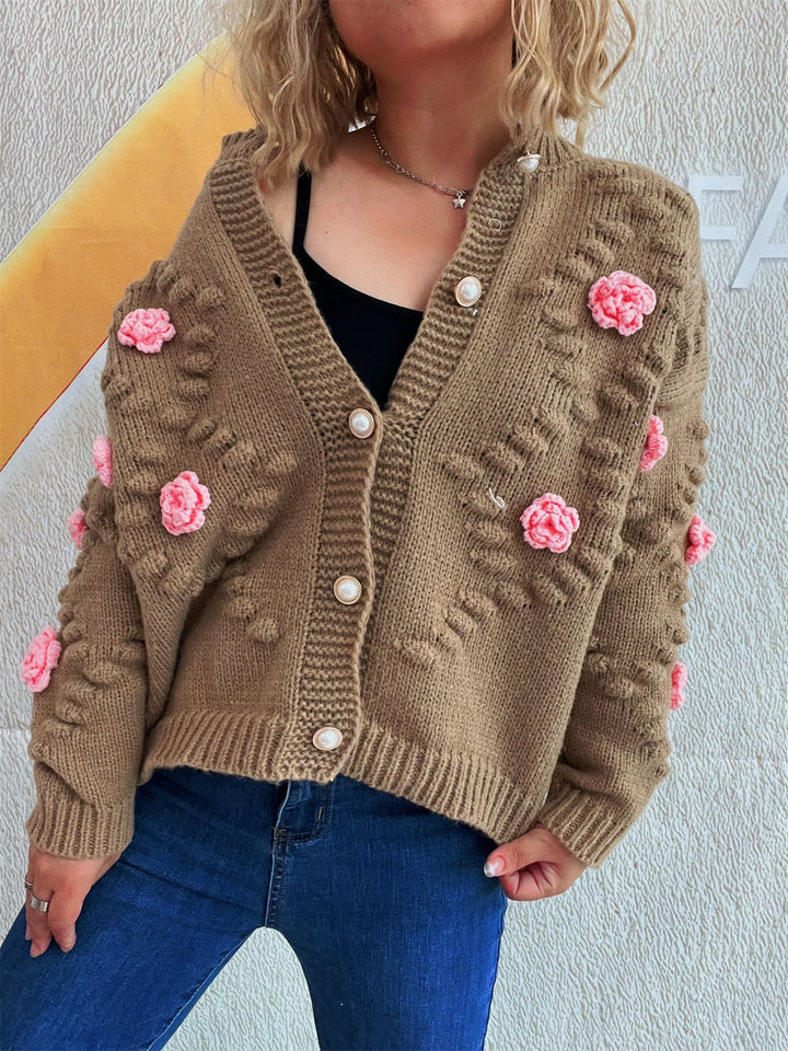 Dame cardigan med blomsterapplikationer og perleknapper Stilla