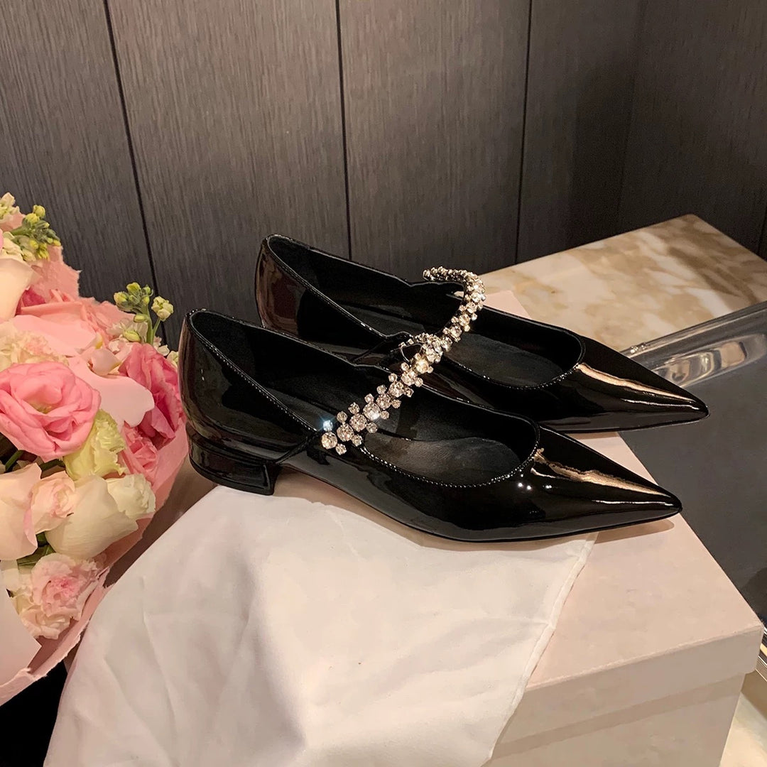 Dame elegante spænde pumps med funklen sten detaljer Stilla