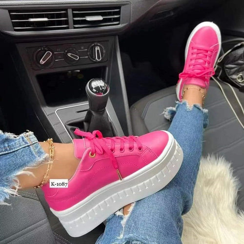 Dame Plattform-Sneakers med moderigtigt design og åndbar sål Stilla