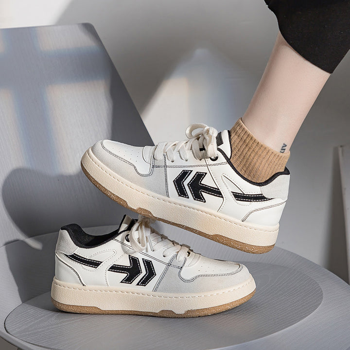 Dame Sneakers i tidløst design med sporty elegance og skridsikker sål Stilla