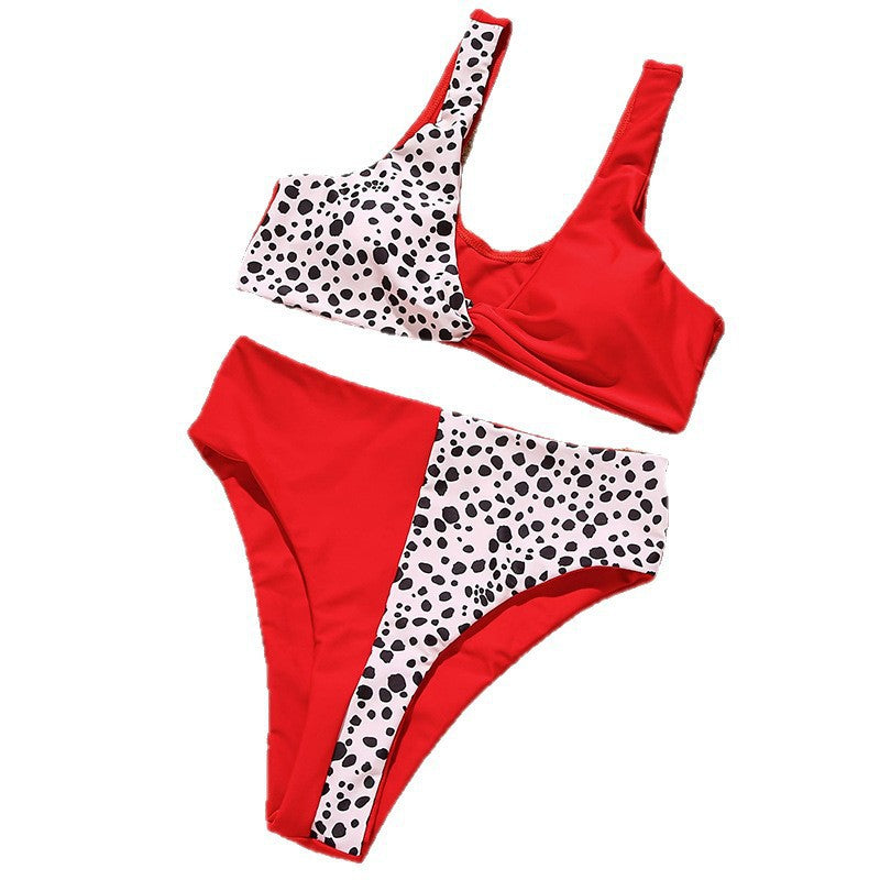Dame Triangel-Bikini med moderne farveblok-design Skovae