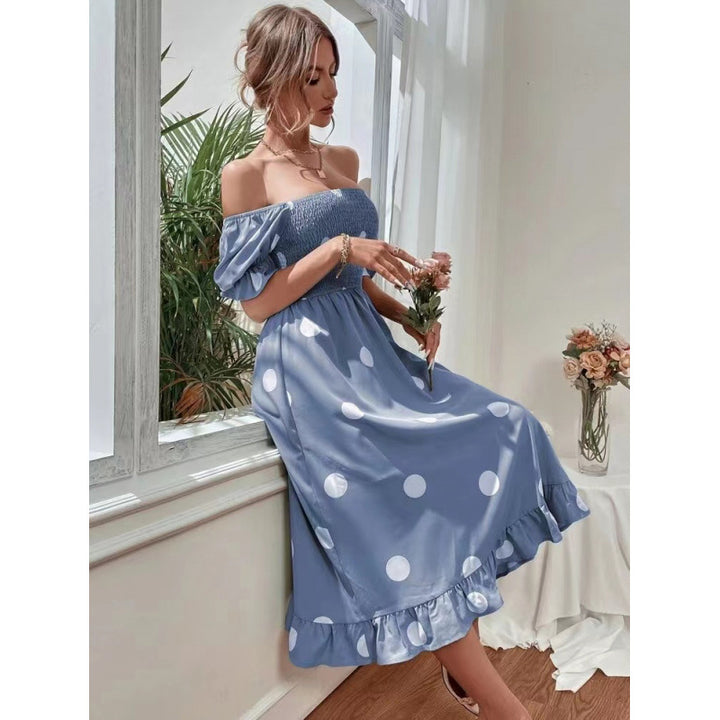 Dame Off-Shoulder Midi-Kjole med Flæsekant og Punkter-Design Skovae