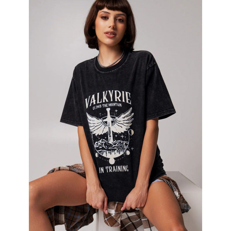 Dame T-shirt med kreativ Valkyrie-grafiktryk og afslappet snit Stilla