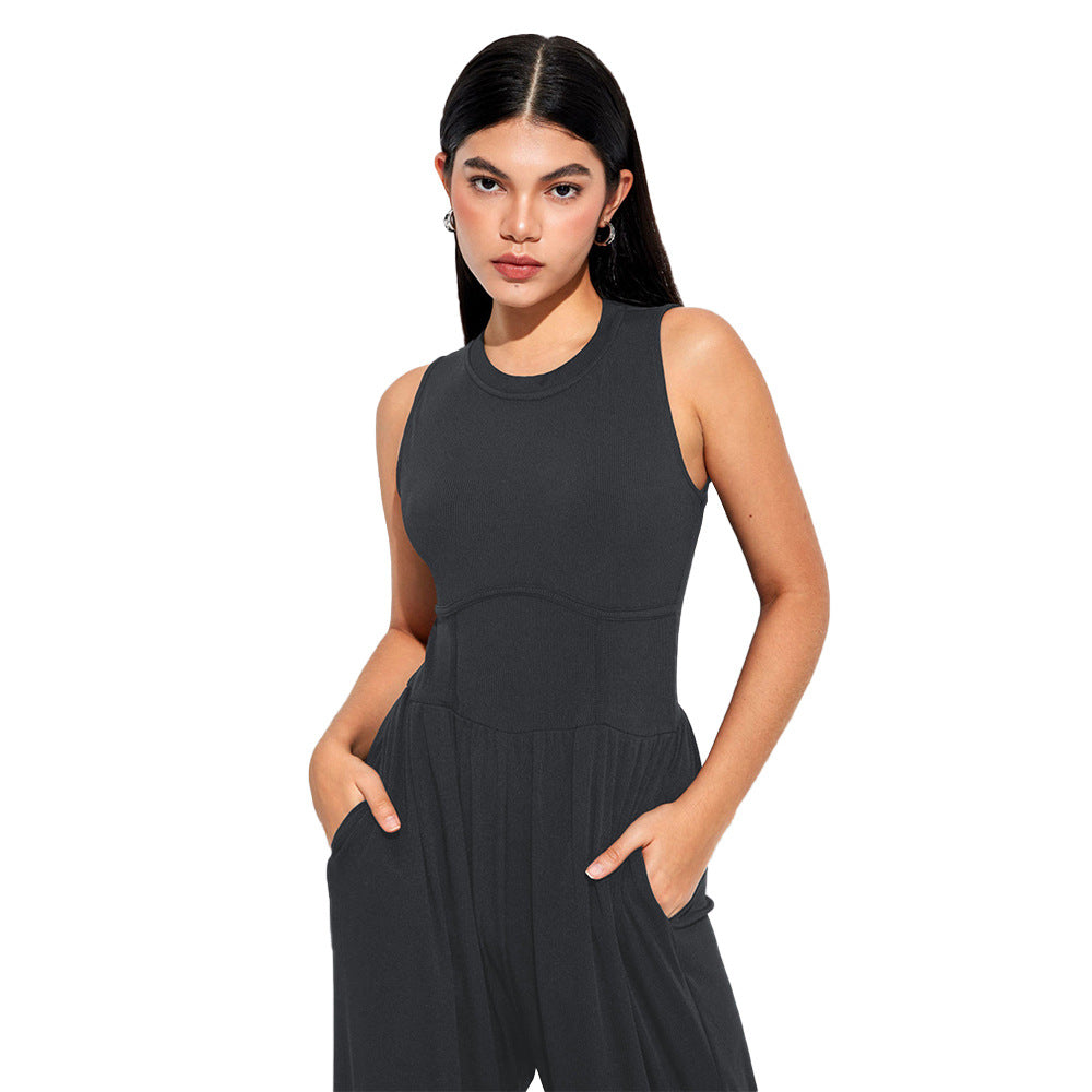 Kvinders jumpsuit med høj talje og praktiske sidelommer Stilla