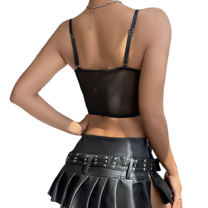 Dame spids-corsage-top med elegant snit og sensuel detaljebehandling Stilla