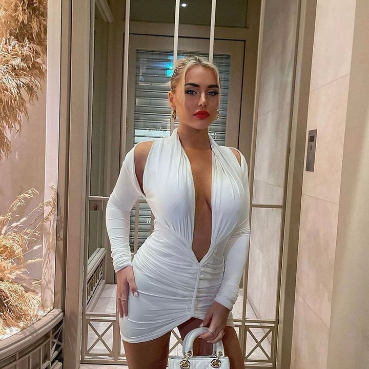 Dame wrapkjole med dyb V-udskæring og rynker Skovae