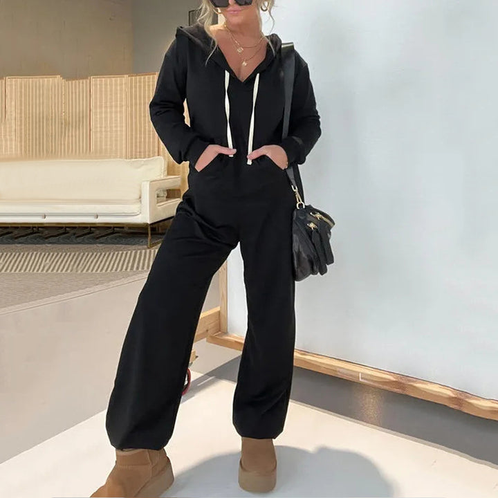 Dame Sporty Jumpsuit med Hætte og praktiske Lommer Stilla