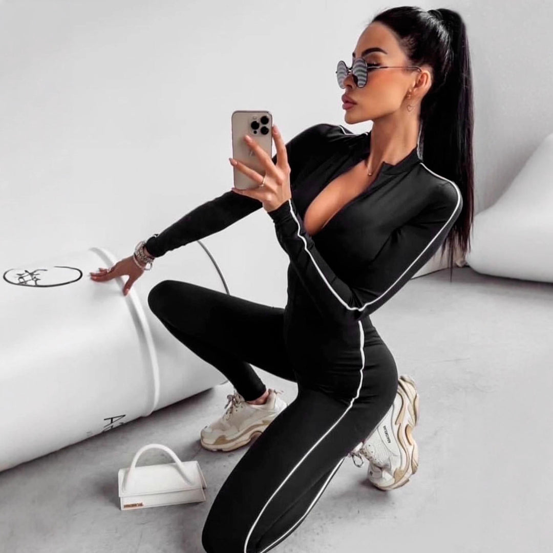 Dame Langærmet Jumpsuit med høj krave og sømløst design Skovae