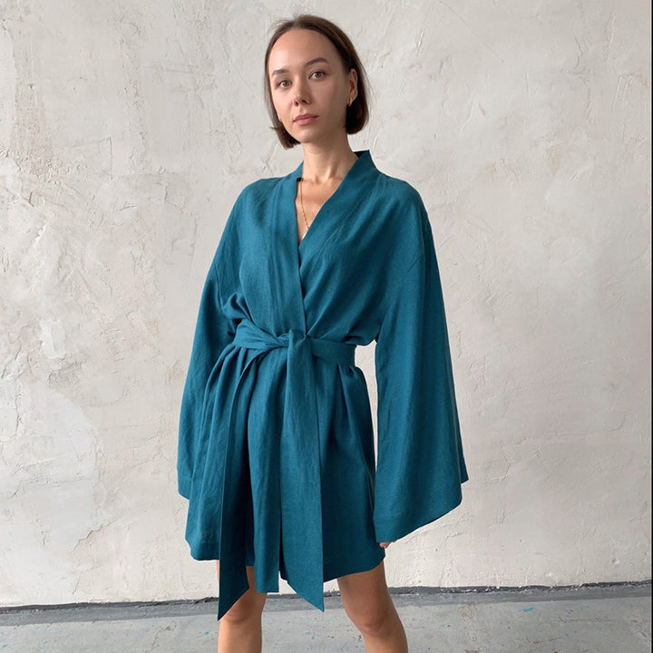 Dame kimono-inspireret morgenkåbe med elegant taljebælte Stilla