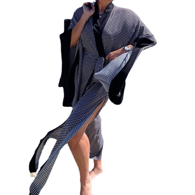 Dame Strandfrakke med elegant snit og moderne houndstooth mønster Stilla