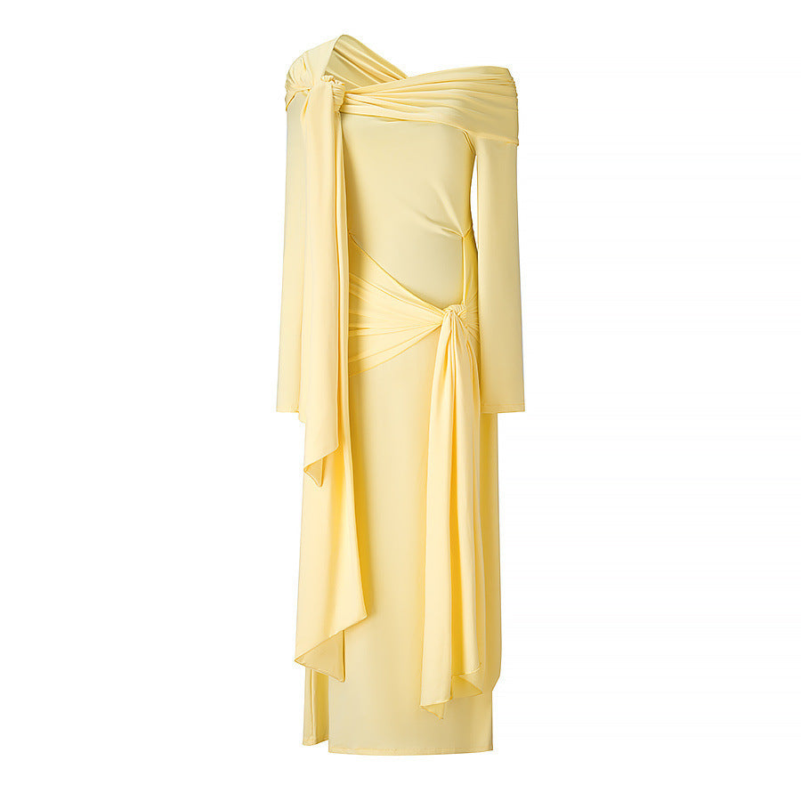 Dame elegant maxikjole med innovativt vikle- og draperingsdesign Stilla