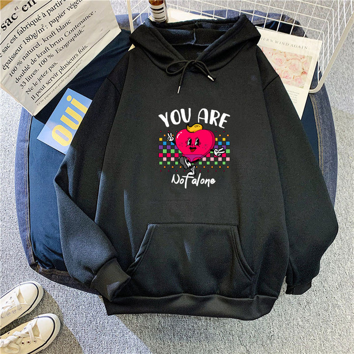 Kvinders hoodie med sjovt hjerte design Skovae