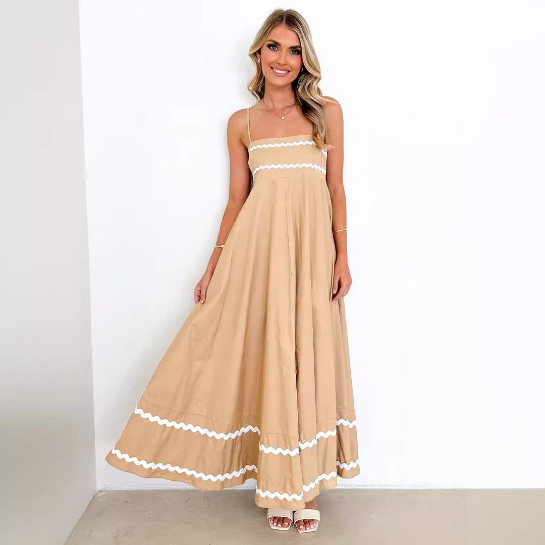 Damen sommer maxi kjole i elegant A-linie snit med sofistikerede dekorative detaljer Stilla
