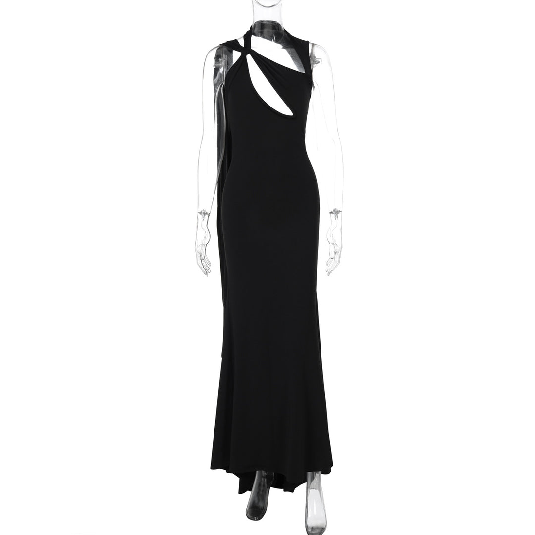 Dame maxikjole med asymmetrisk cut-out-design og tætsiddende pasform Stilla