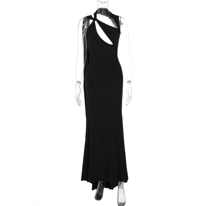 Dame maxikjole med asymmetrisk cut-out-design og tætsiddende pasform Stilla
