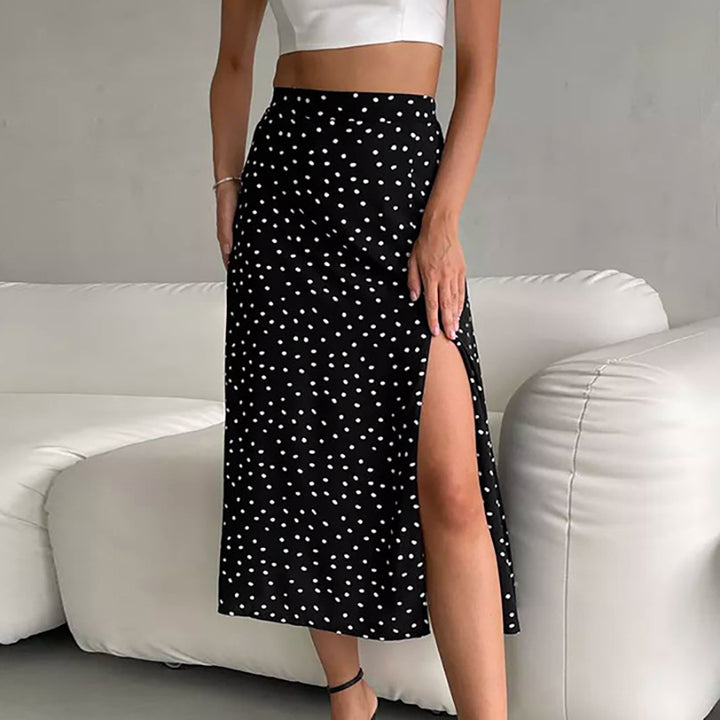 Dame maxiskørt med høje slids og trendy polka-dot mønster Stilla