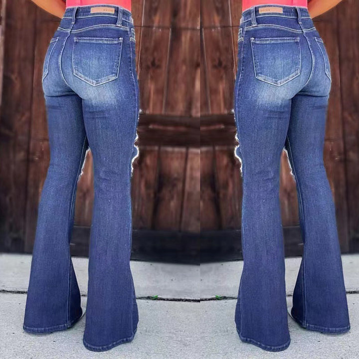 Kvinders Flared Jeans i Ødelagt Udseende med Høje Lommer og Frayed Kant Stilla