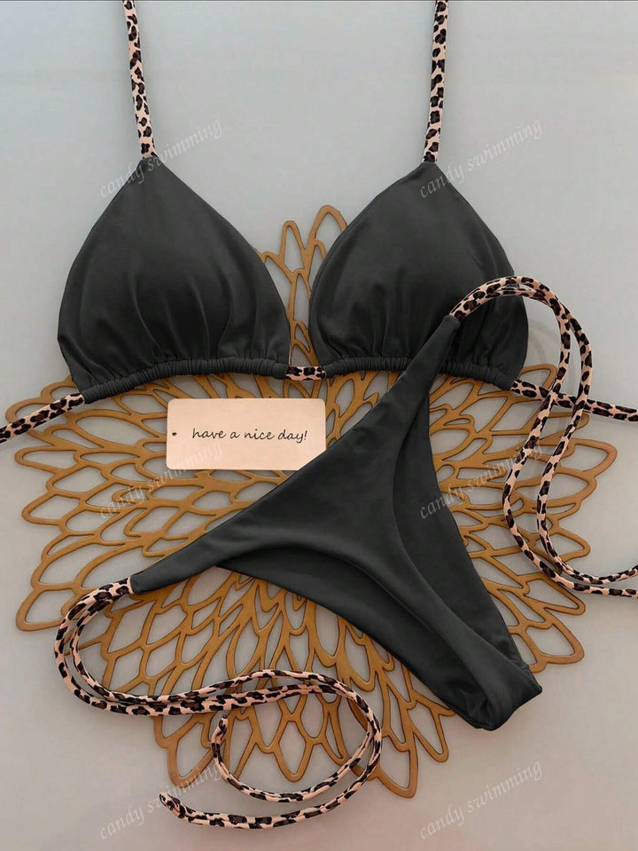 Dame Triangel-Bikini med unikke stropper Skovae