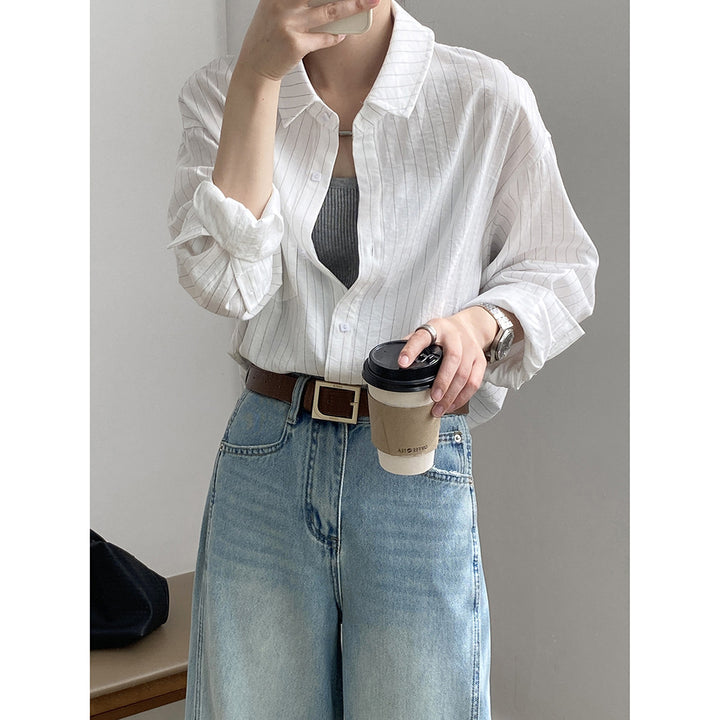 Dame skjorte i afslappet oversize-stil fra Stilla