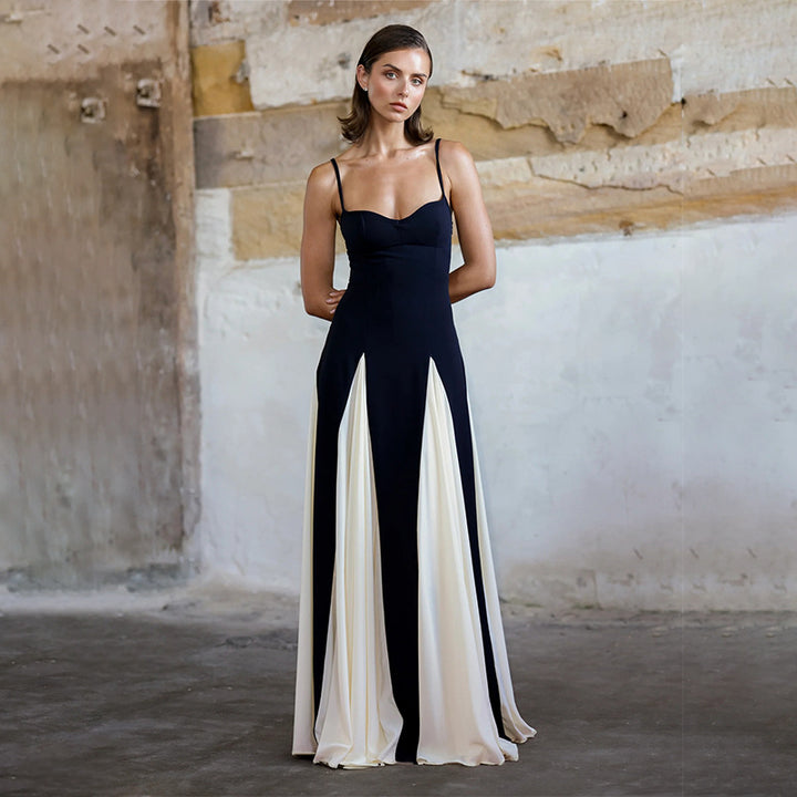 Dame Maxikjole med asymmetrisk snit og elegante stropper Stilla