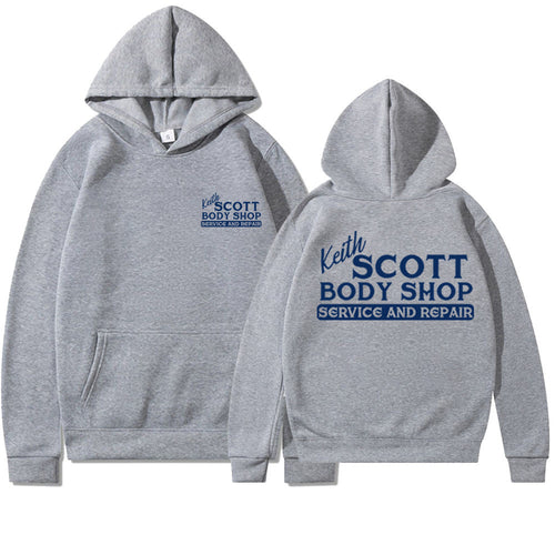 Kvinders hoodie sweatshirt med kreativt print og blødt fleece materiale Skovae