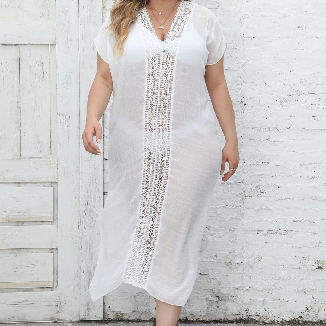 Dame elegant Maxi-Kaftan med generøs V-udskæring og filigran hækleaccentuer Skovae