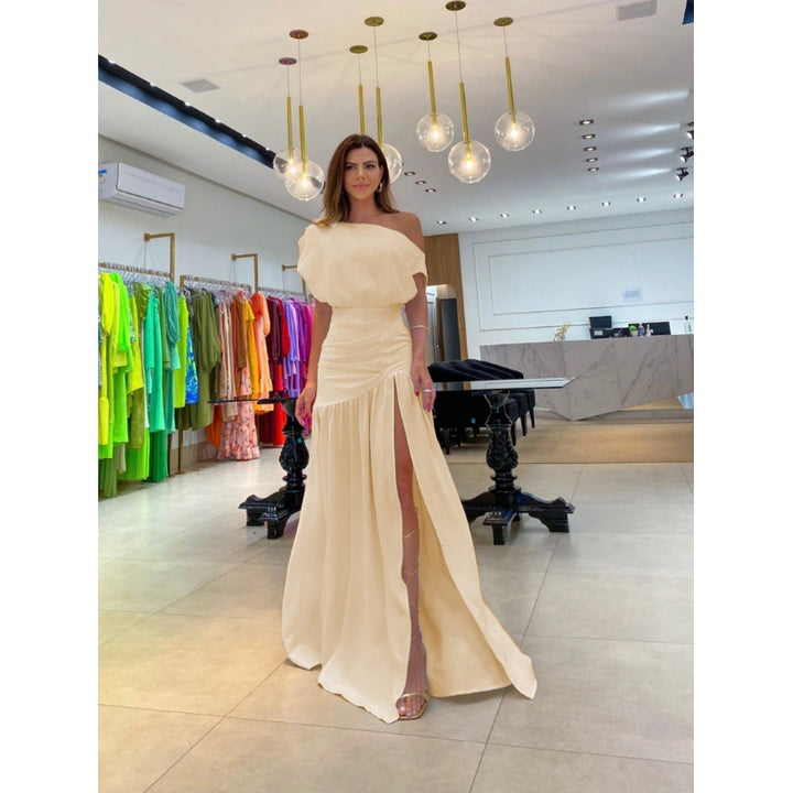 Dame Elegante Brudekjole med sidelids og Offshoulder-design Stilla