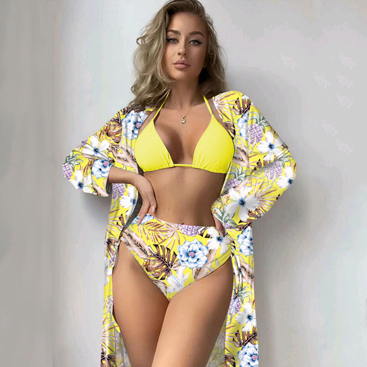 Dame bikini-sæt med blomstermønster og åben kimono Stilla
