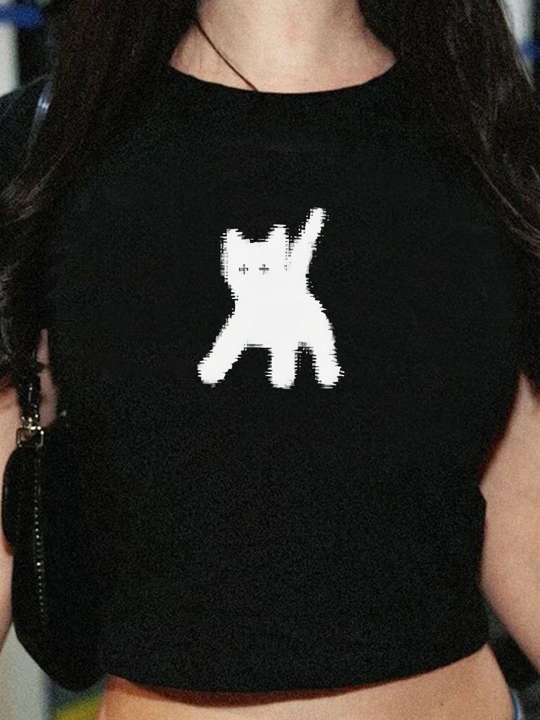 Dame Crop-T-Shirt med iøjnefaldende statement-print Skovae