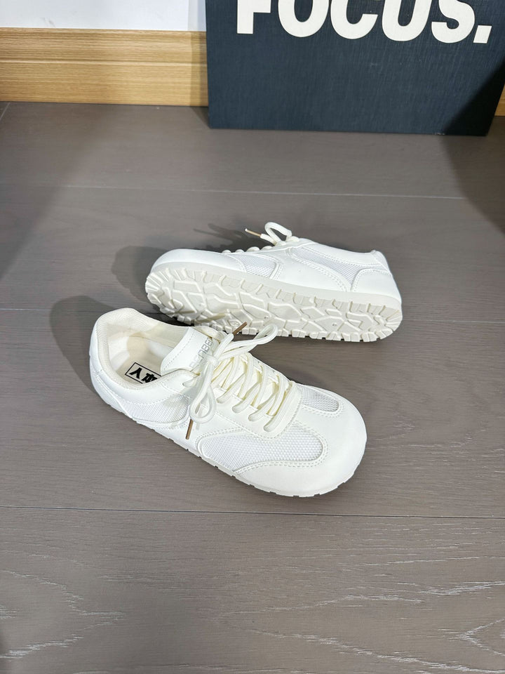 Dame Sporty Sneakers med åndbart mesh-overflade og stødabsorberende sål Stilla